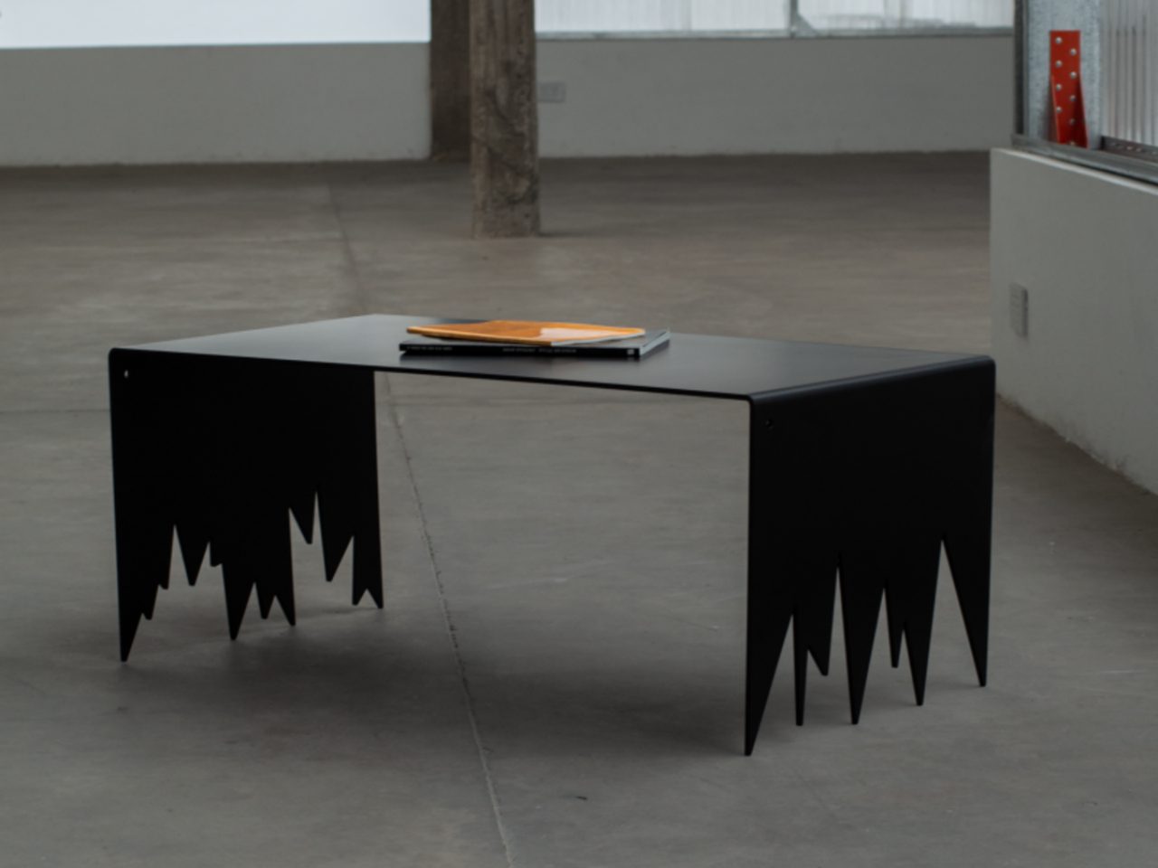 Table，furniture，SHARP，Coffee table，