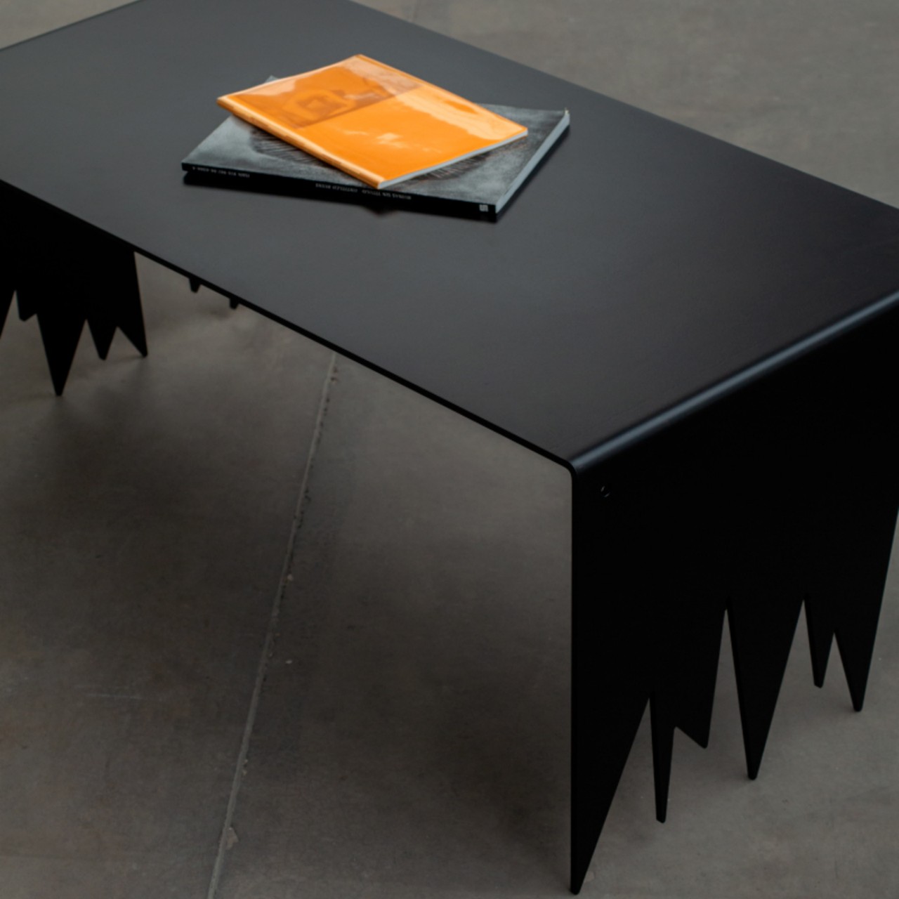 Table，furniture，SHARP，Coffee table，