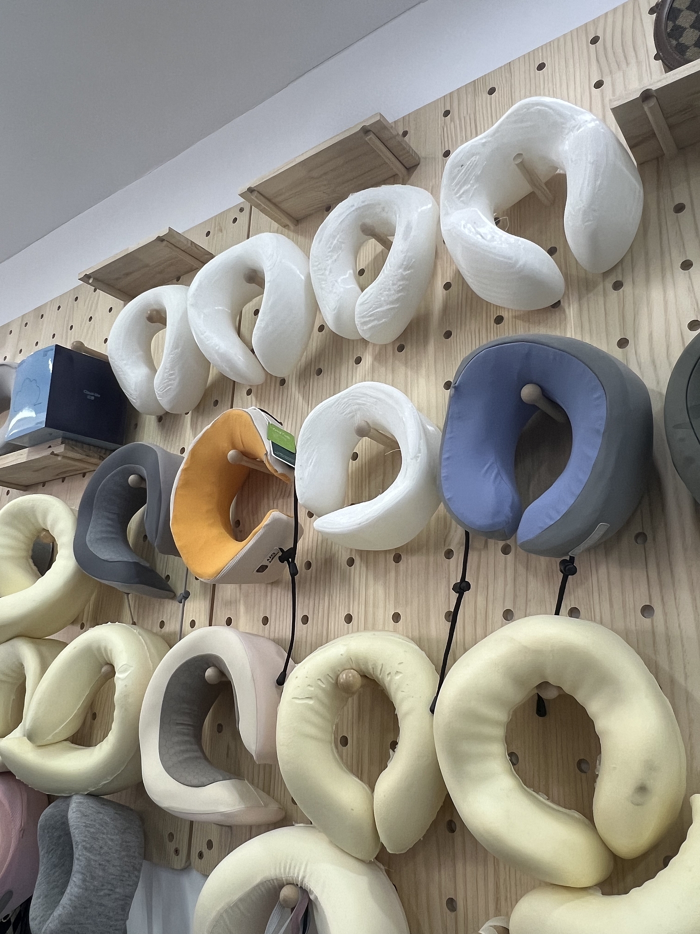 Hand-rubbed mold turning, tpu ramen, close sewing，