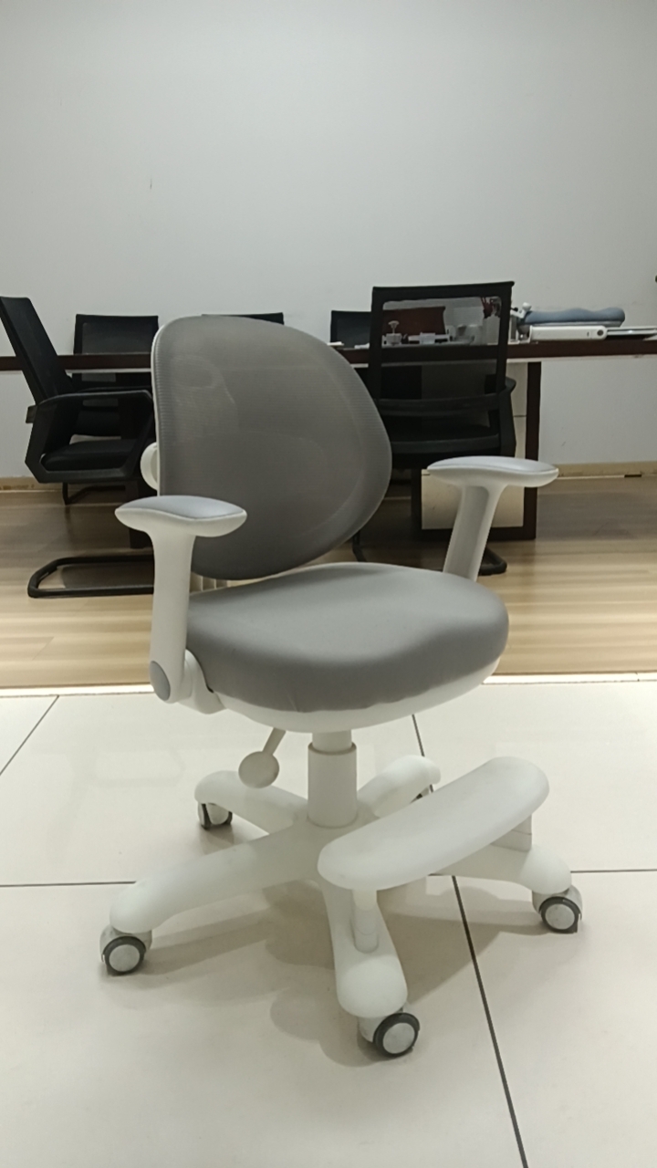 Study chair，Children's study chair，chair，stool，School supplies，Furniture supplies，chair，furniture，