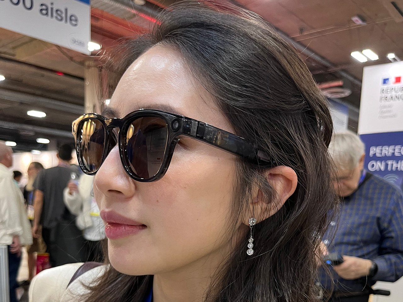 Looktech，artificial intelligence，glasses，Digital，