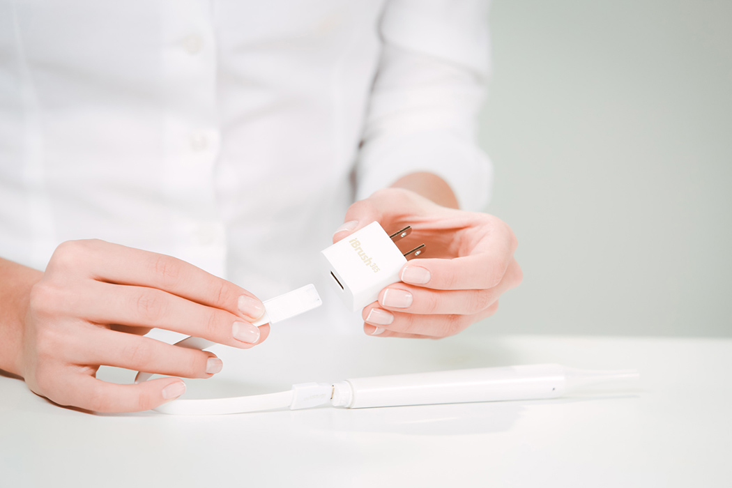 iBrush365，Electric toothbrush，product design，industrial design，