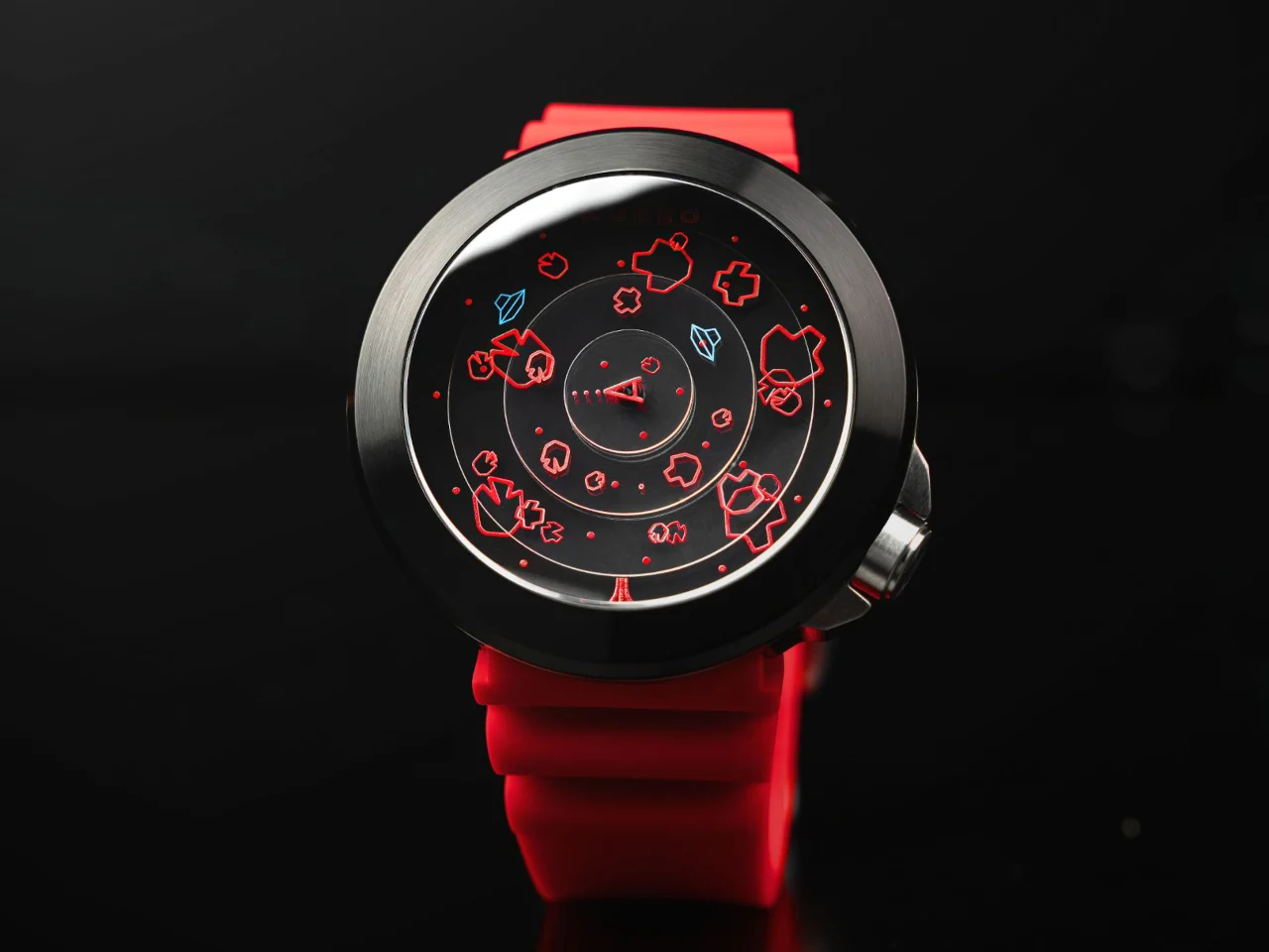 Wrist watch，Wristwatch，Atari，Fashion products，