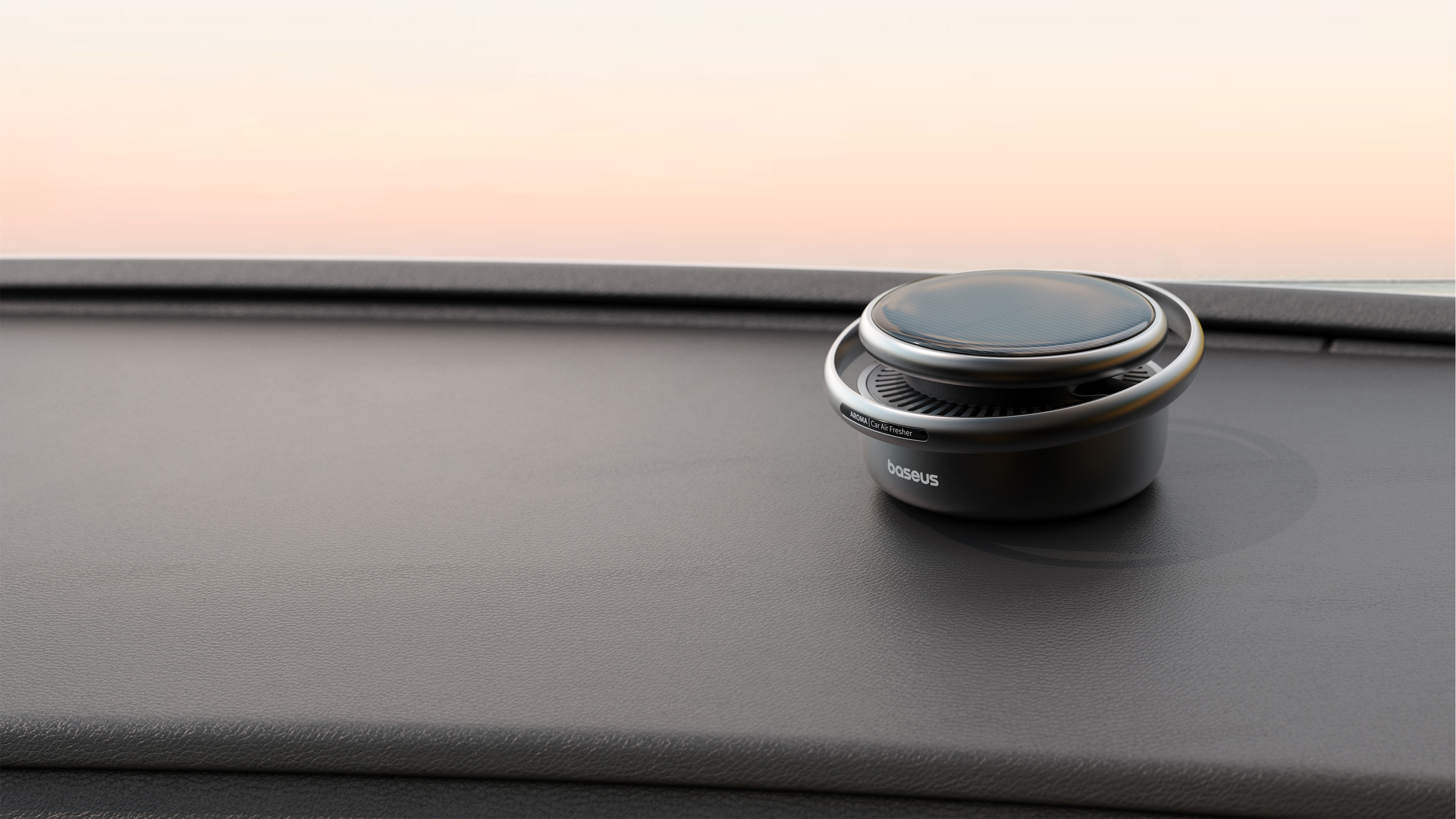 Vehicle fragrance，solar energy，suspension，