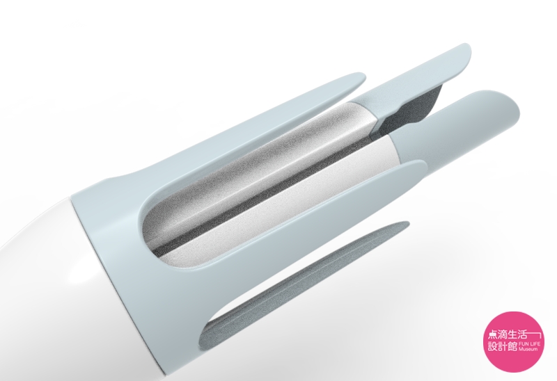 A new curling iron，