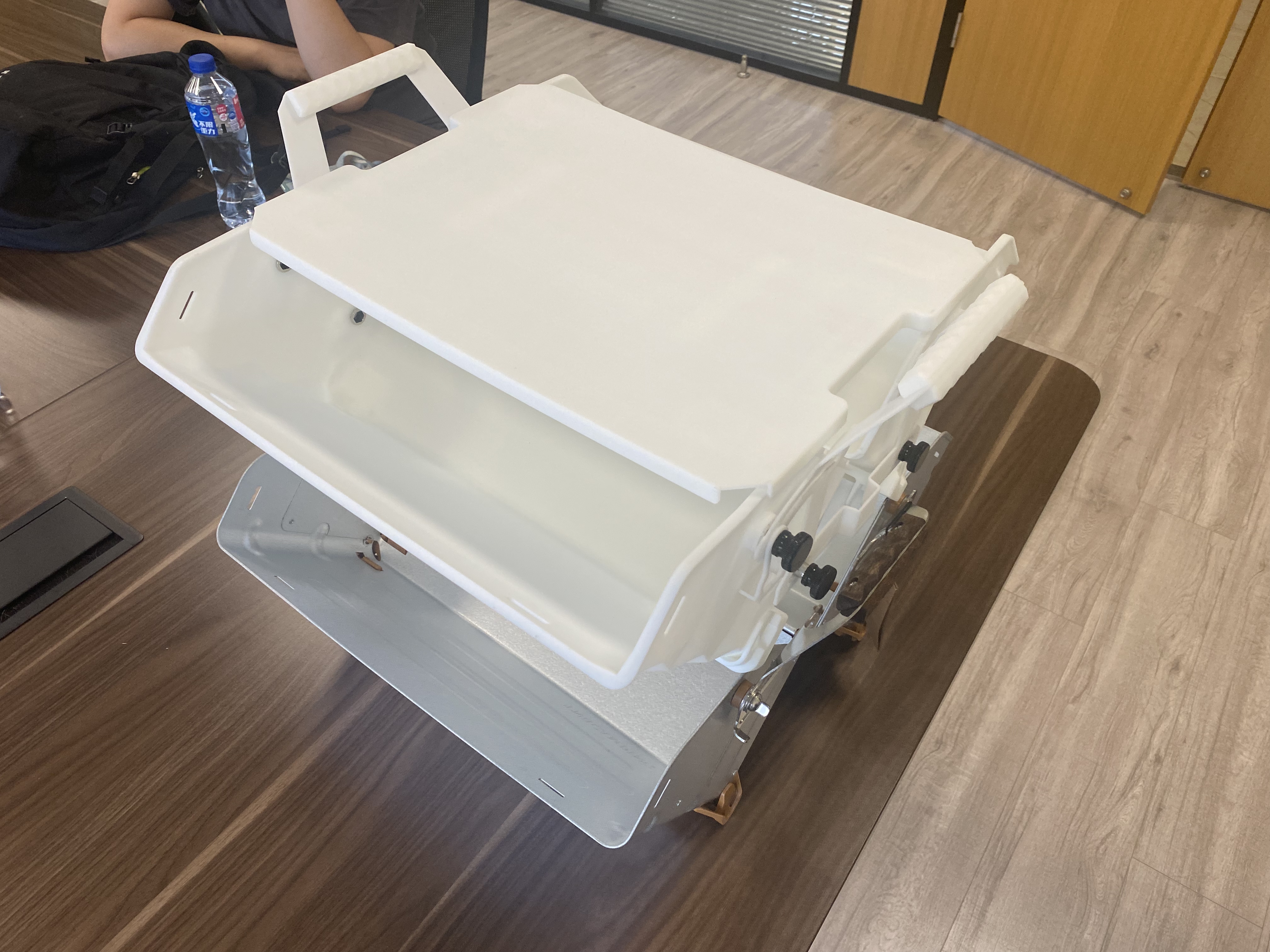 Draw bar box，Storage box，Outdoor camping，multi-function，trunk，igt，product design，