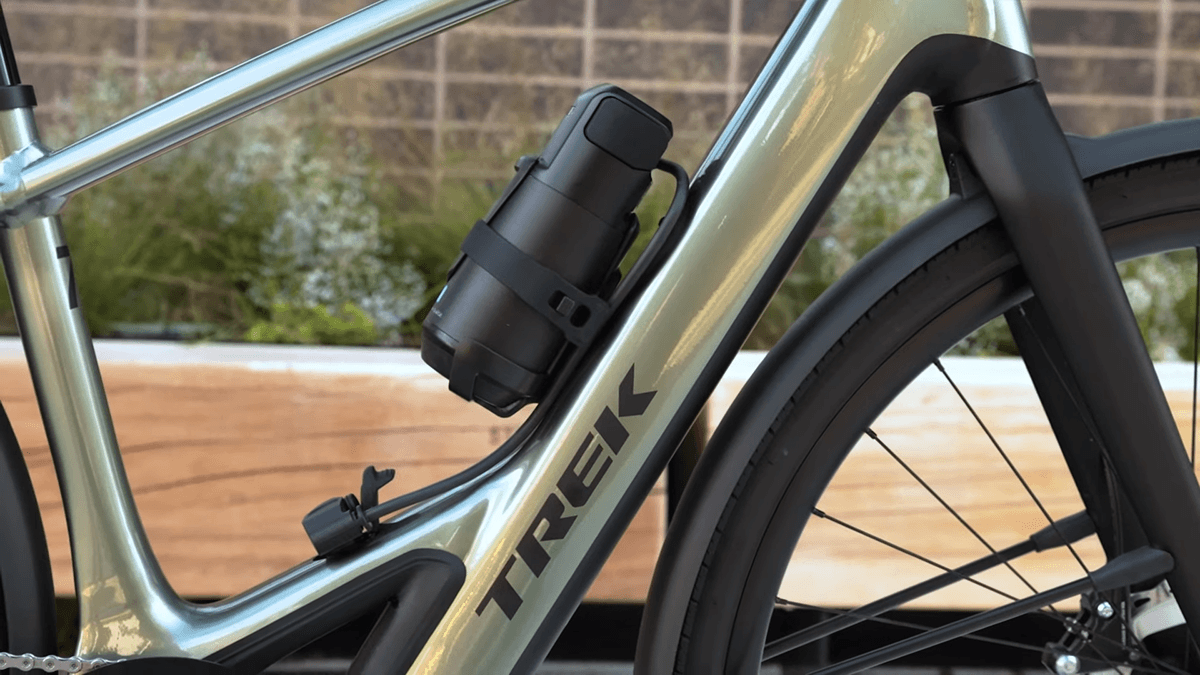 trek，Bicycle，vehicle，Outdoor equipment，