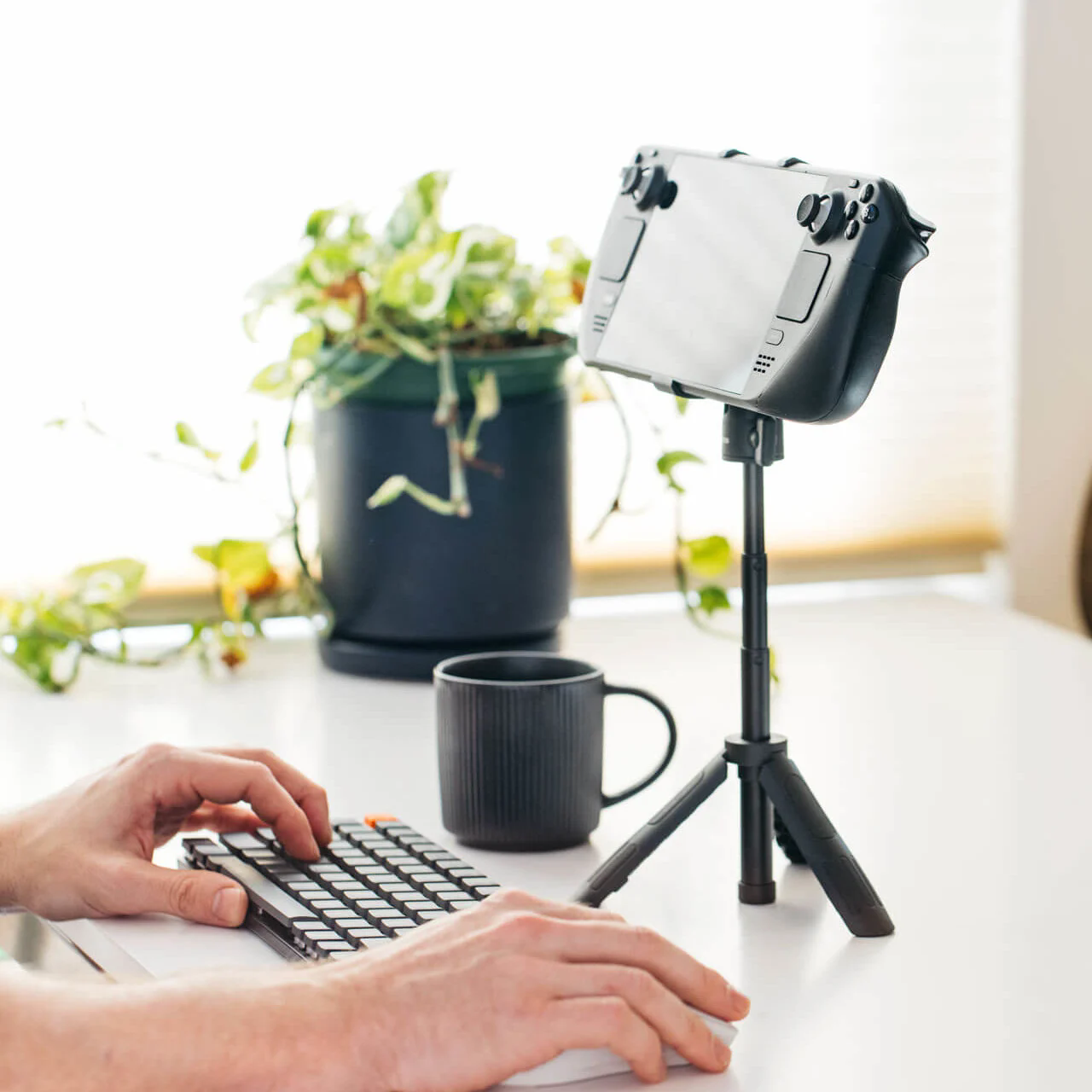 Steam Deck Go Pro，Bracket，Digital，electronic product，