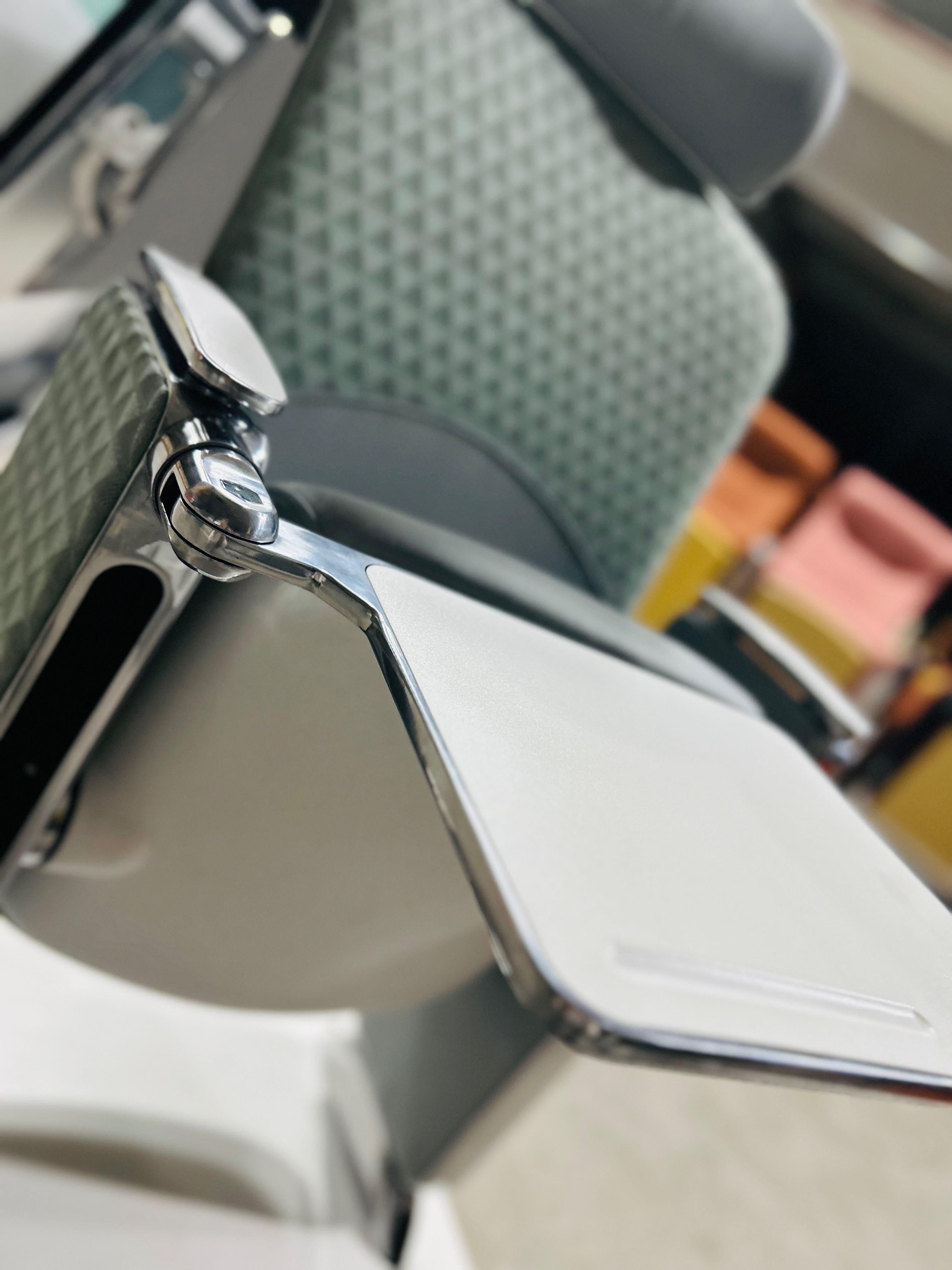 Original ladder seat，