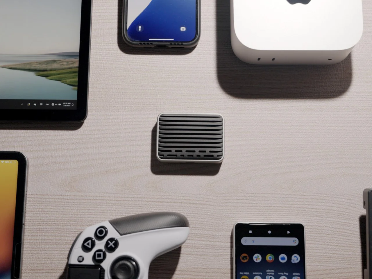 Digital，Solid state disk，Comet Thunderbolt 5，electronic product，