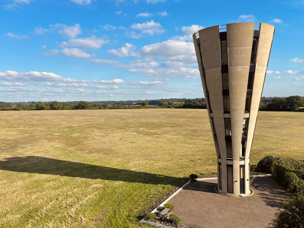 Architecture，Vacation house，house，water tower，