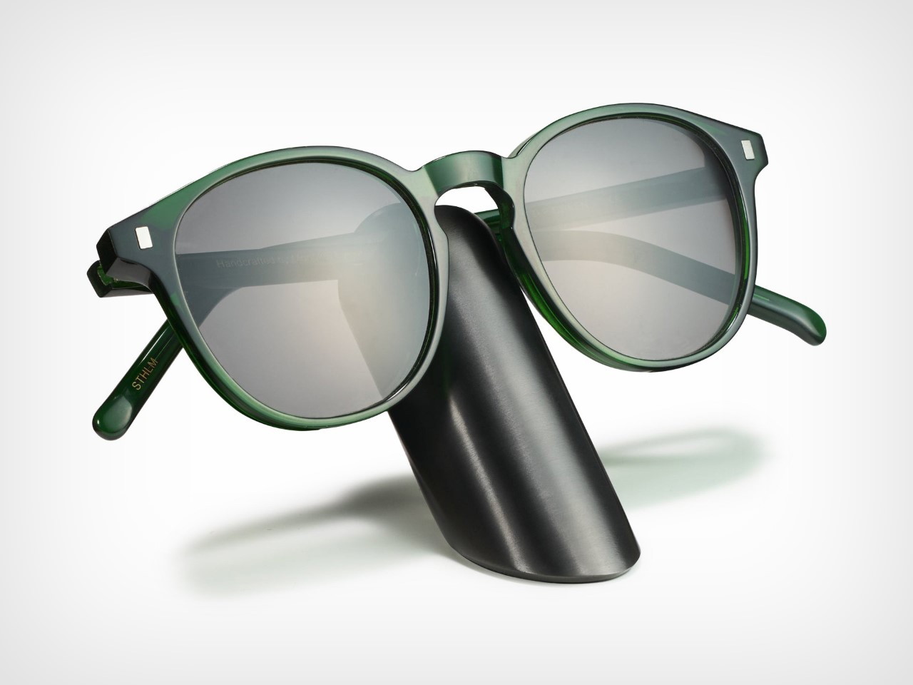 metal spectacle frame，Industrial Aesthetics，CRAIGHILL，Desktop storage，