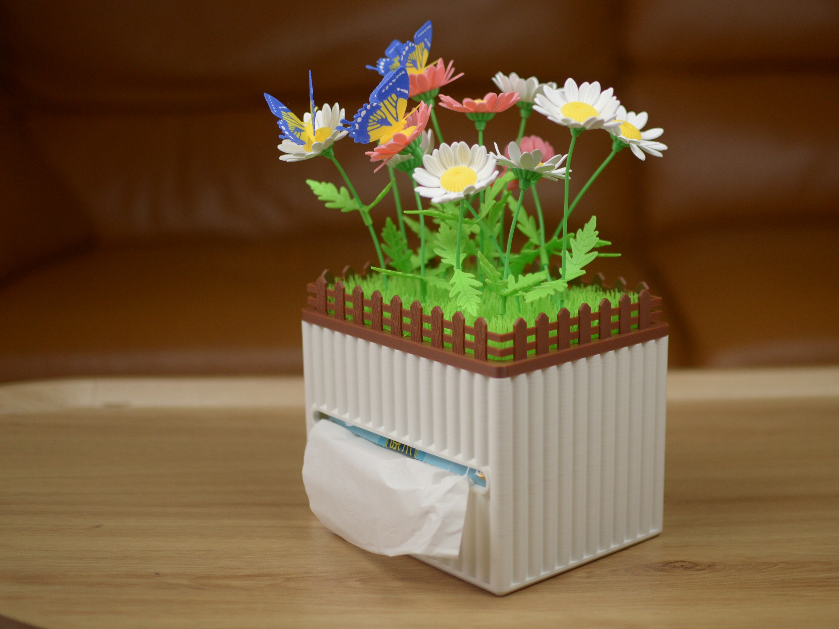 Tissue box，
