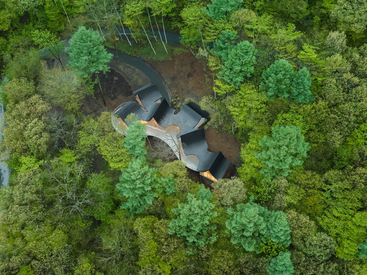 Family house，Natural landscape，Japanese architecture，No Entry，Wooden house，