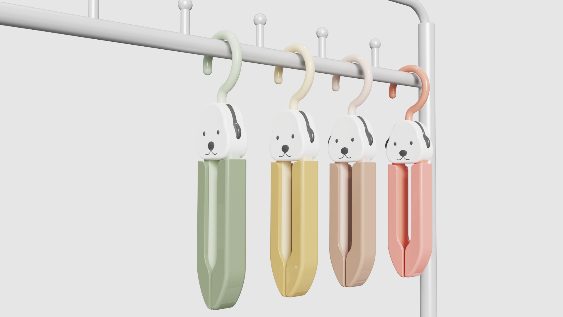 Folding clothes hanger，