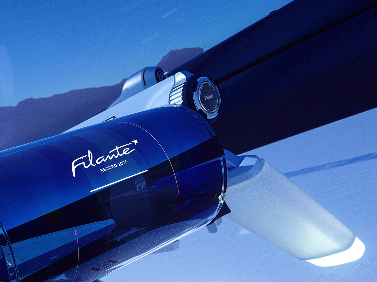 Renault，Batmobile，Concept electric car，aluminum carbon fiber，steel alloy，