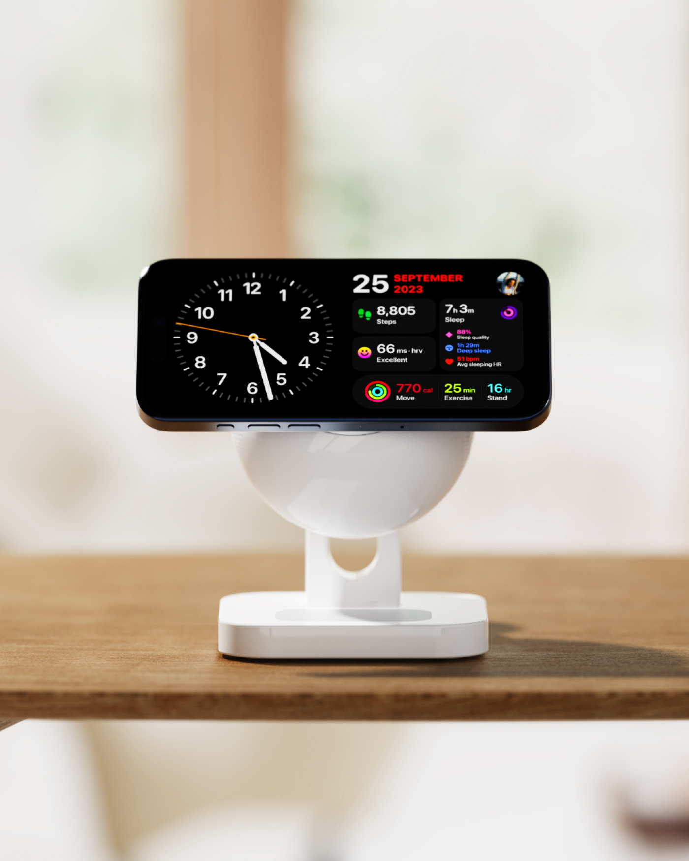 Three-in-one wireless charger，wireless charger ，3C products，