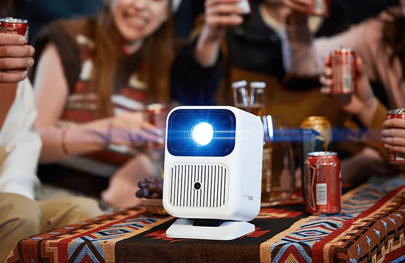 Projector，