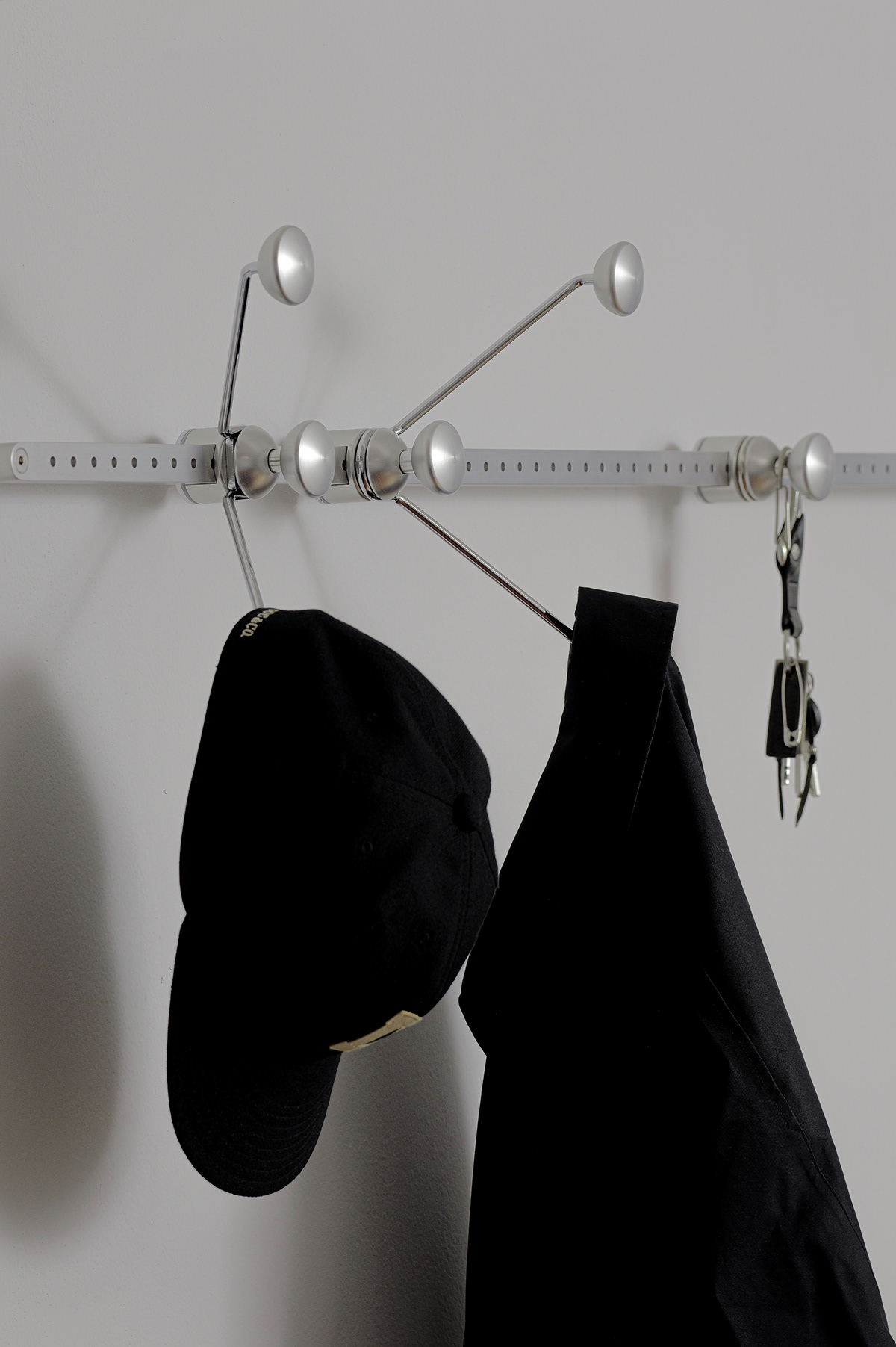 Dot Hanger，staff，Track system，Clothes hanger，multi-function，