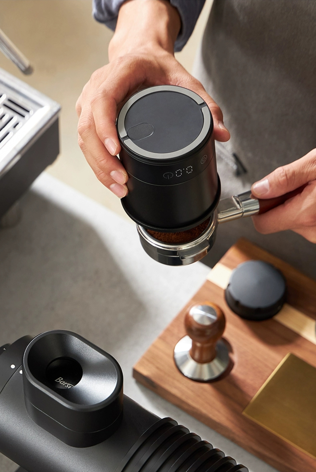 LED screen，industrial design，product design，weighing cup，With scale to connect the powder cup，Barestto，Yum Chart，