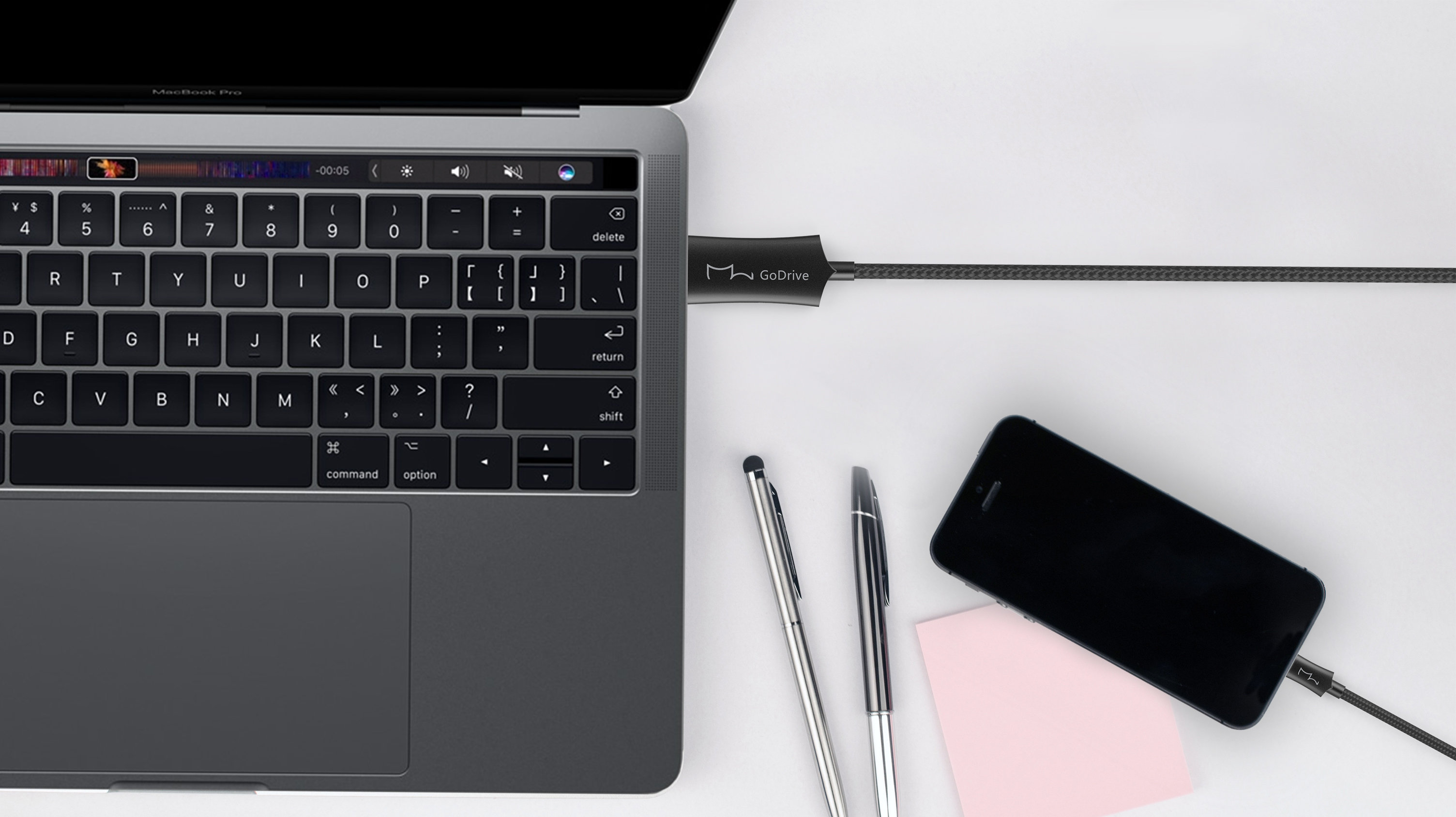 industrial design，product design，Appearance design，USB drive，data line，mobile hard disk drive，Digital，