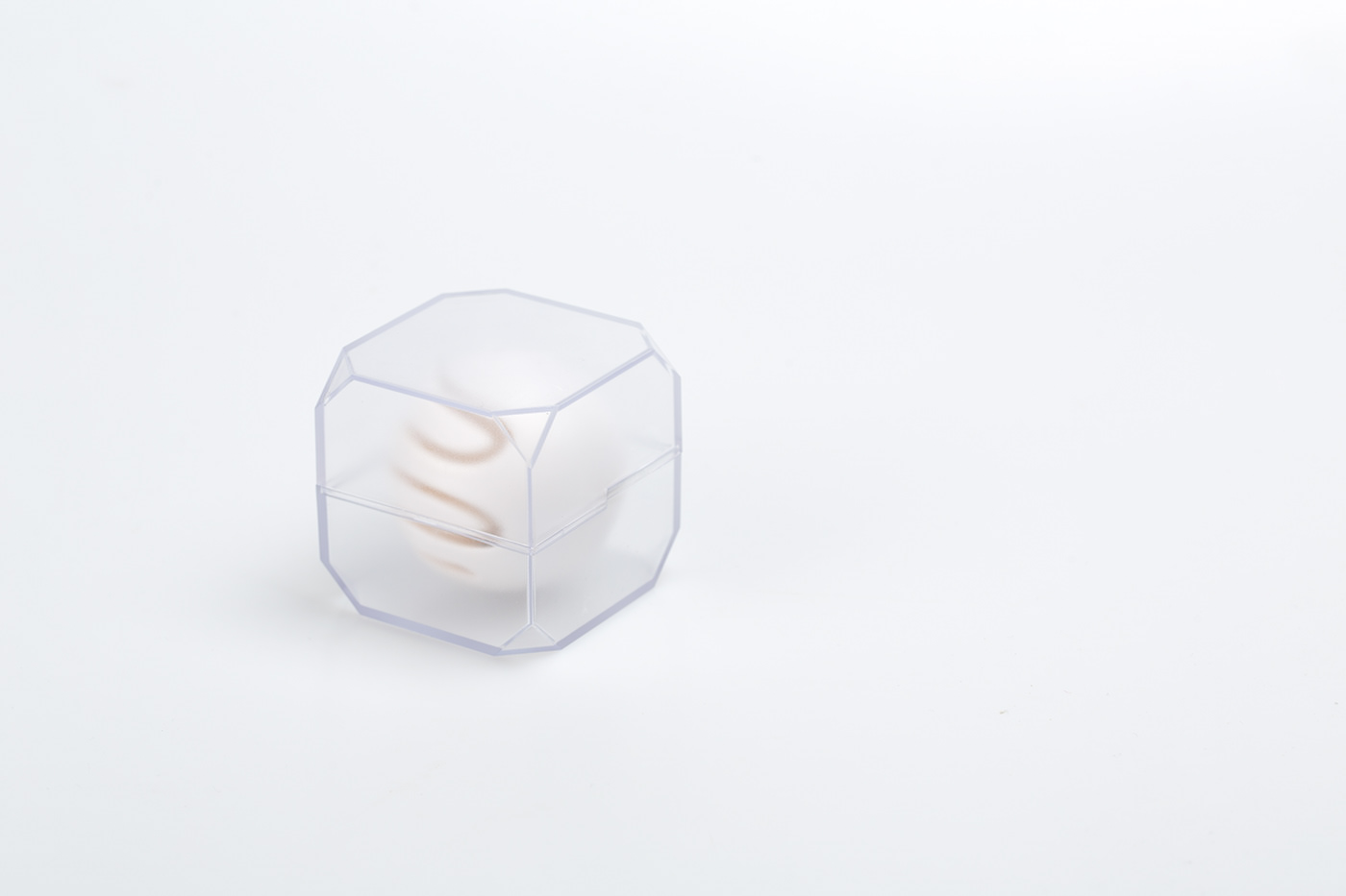 Kitty，cat，Pet Supplies & Pet，Pet surroundings，ball，small bell，Cat fighting ball，Cake，Cage drawer，Cylindrical modeling，Bamboo，steamer，