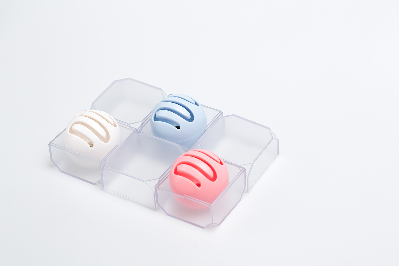 Kitty，cat，Pet Supplies & Pet，Pet surroundings，ball，small bell，Cat fighting ball，Cake，Cage drawer，Cylindrical modeling，Bamboo，steamer，