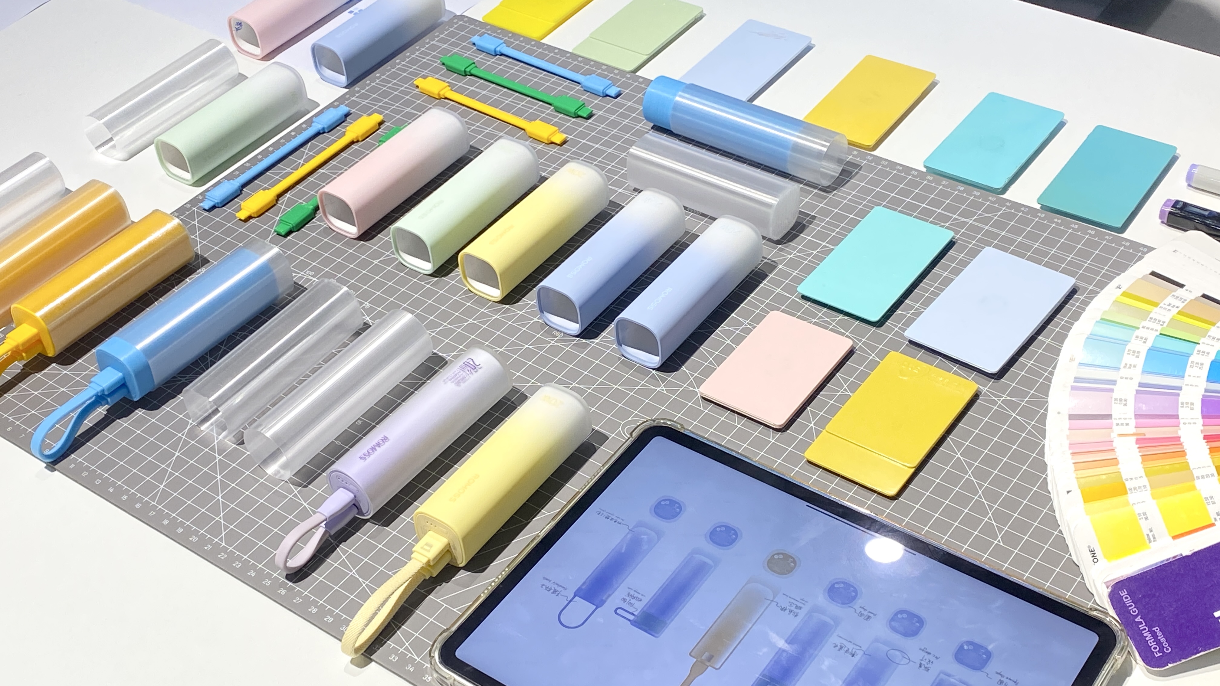 Digital intelligence，Consumer electronics，Design planning，portable source，Since the line mobile power，portable battery，Digital 3C，3c，