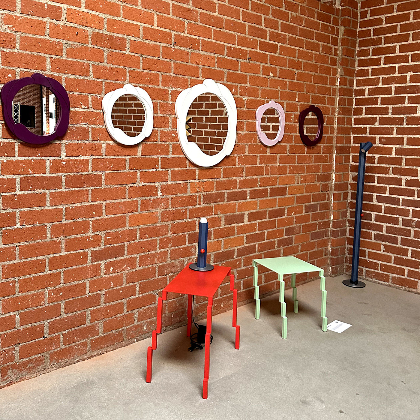 chair，Emotional design，Creative design，Wrong reaction，