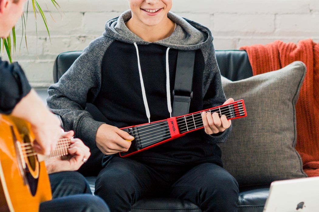 Mini，intelligence，guitar，
