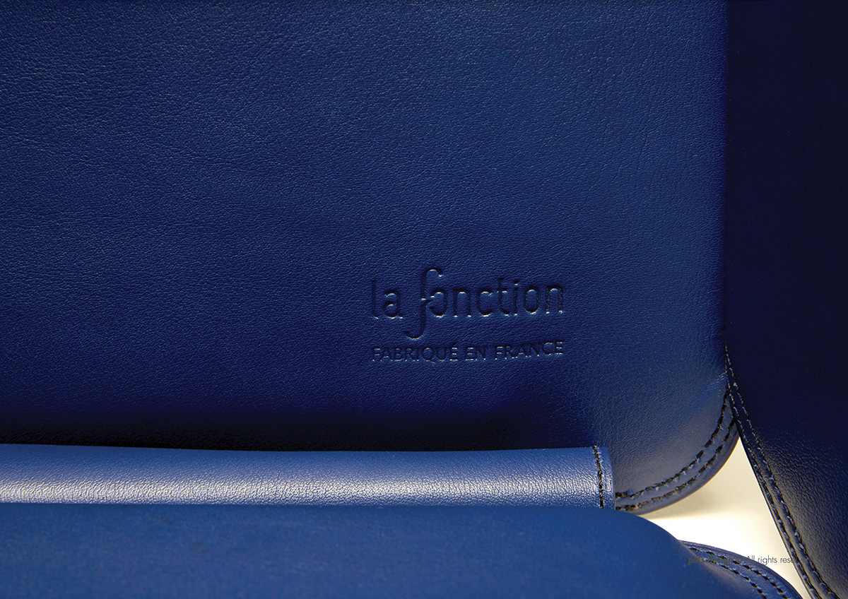 Notebook computer，function，a leather bag，Limited edition，