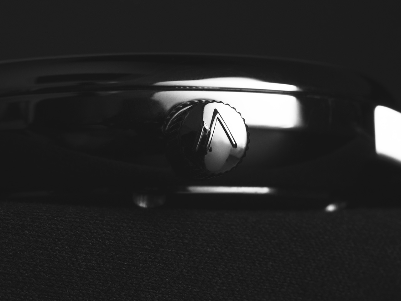 Swiss watch，Pompeak Mallory，George Mallory，Sapphire Crystal ，