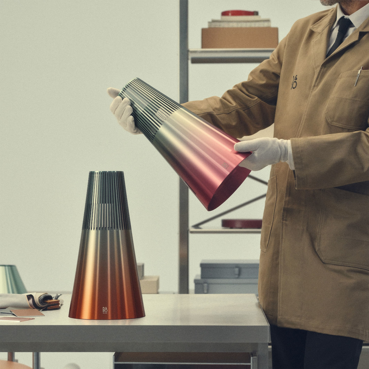 Beosound 2 Gradient，loudspeaker box，Digital，electronic product，