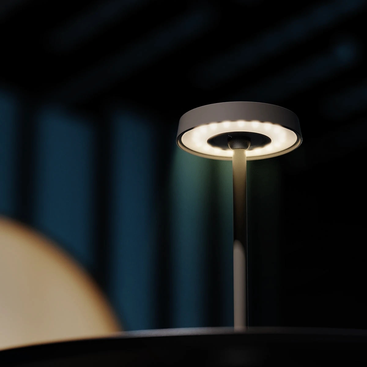 Saucer，lamps and lanterns，Lighting tools，Desk lamp，