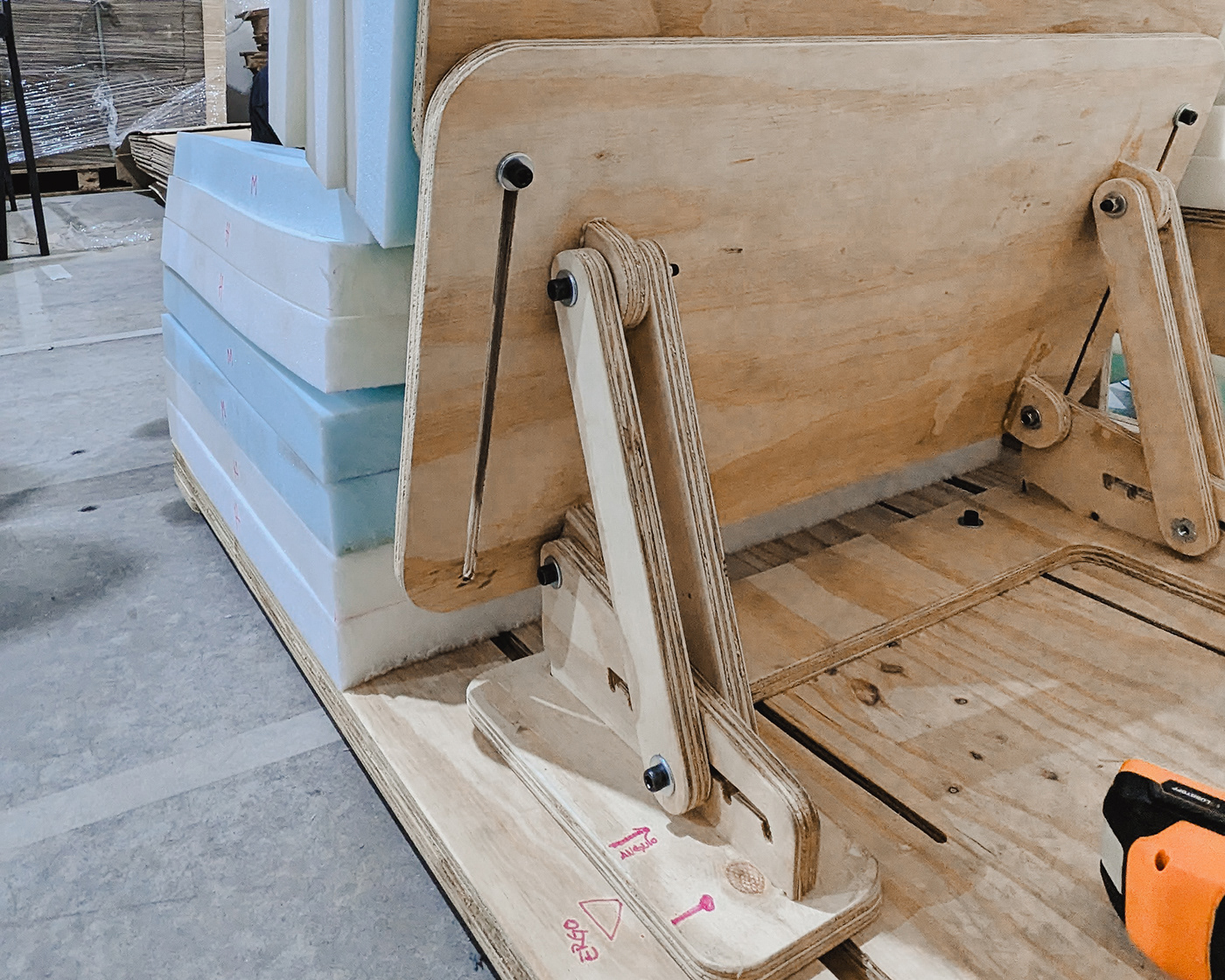 CALM，sofa，furniture，originality，