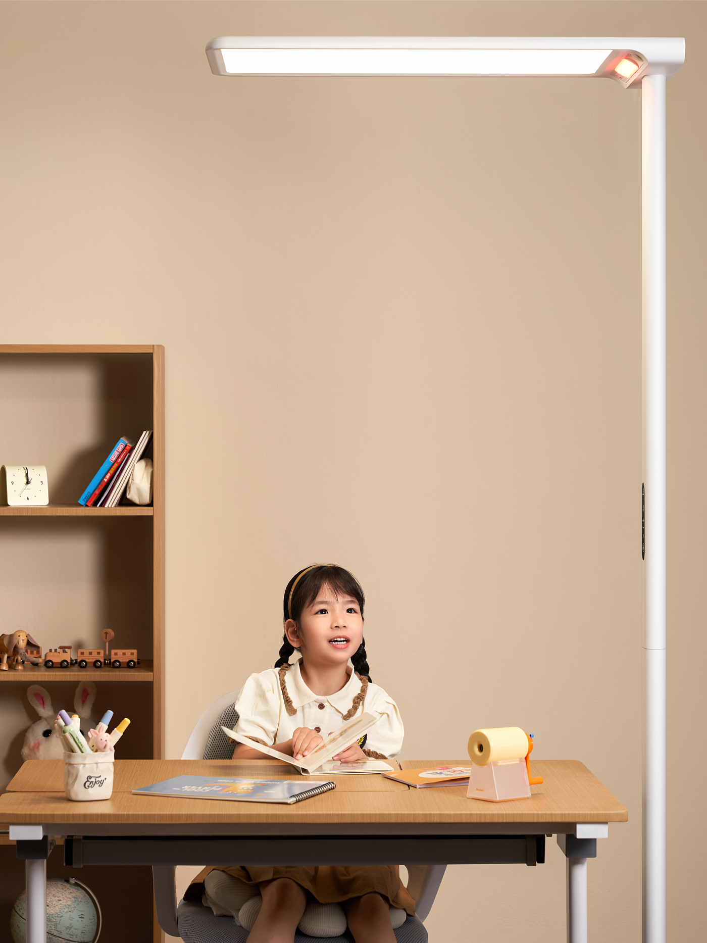 large street lamp，lamps and lanterns，Children's lamps，Student writing lamp，Intelligent lamps，Floor lamp，