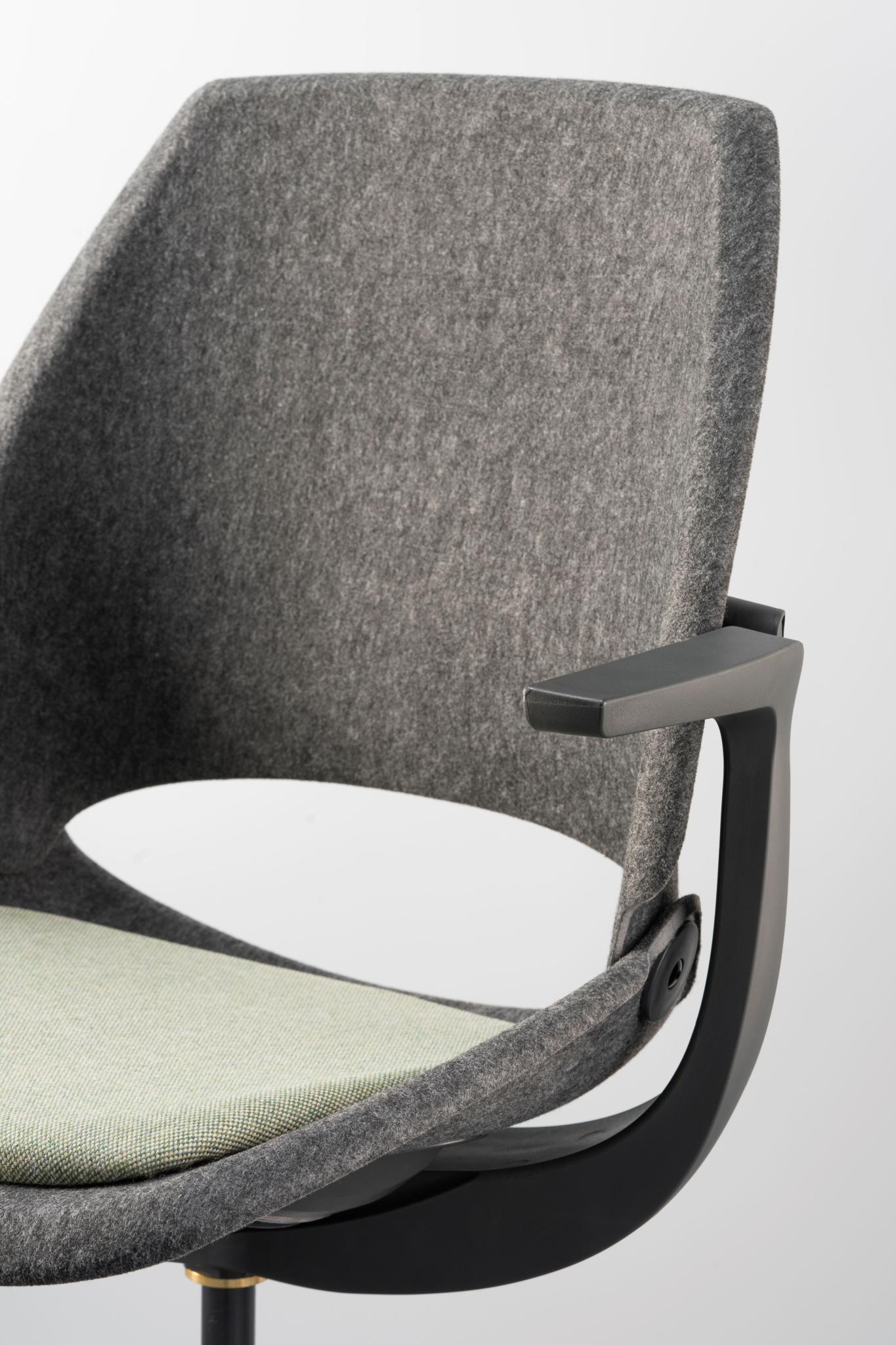 chair，industrial product，furniture，Zhejiang One Point，One point of consultation，Award declaration，if，red dot，