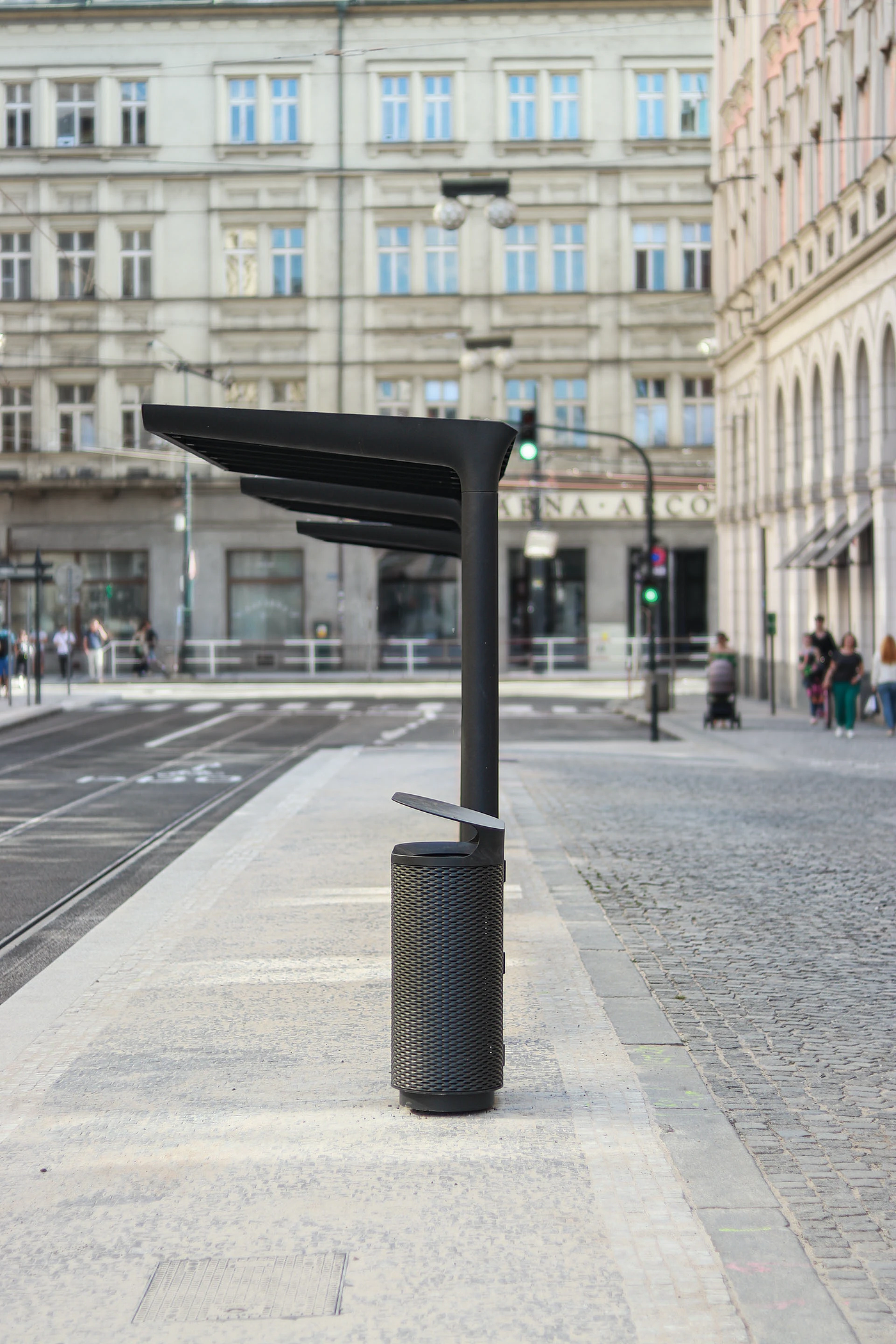 trash can，Metal material，Classified waste，Prague，