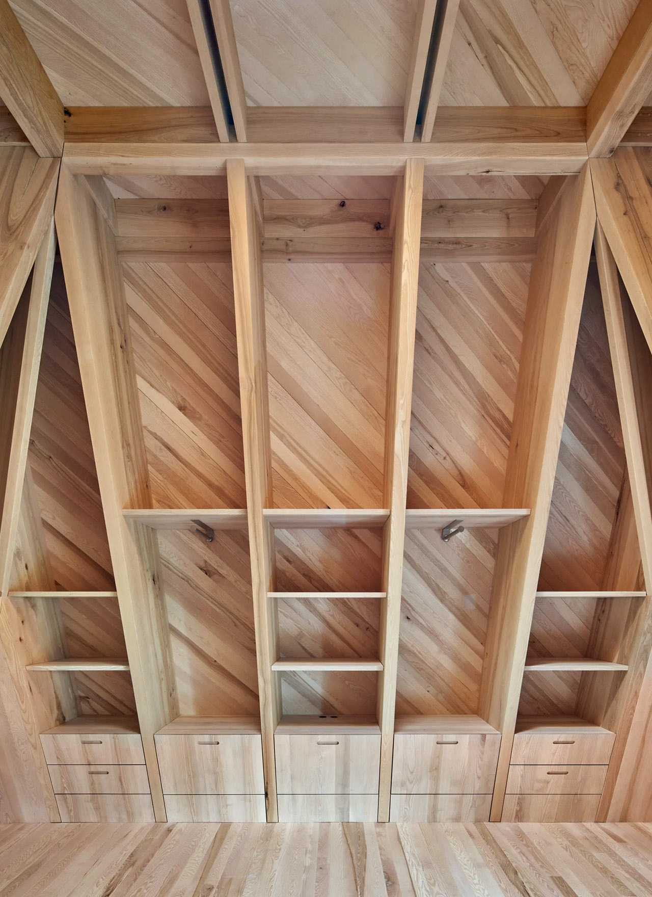 Anton II，residence，house，Architecture，