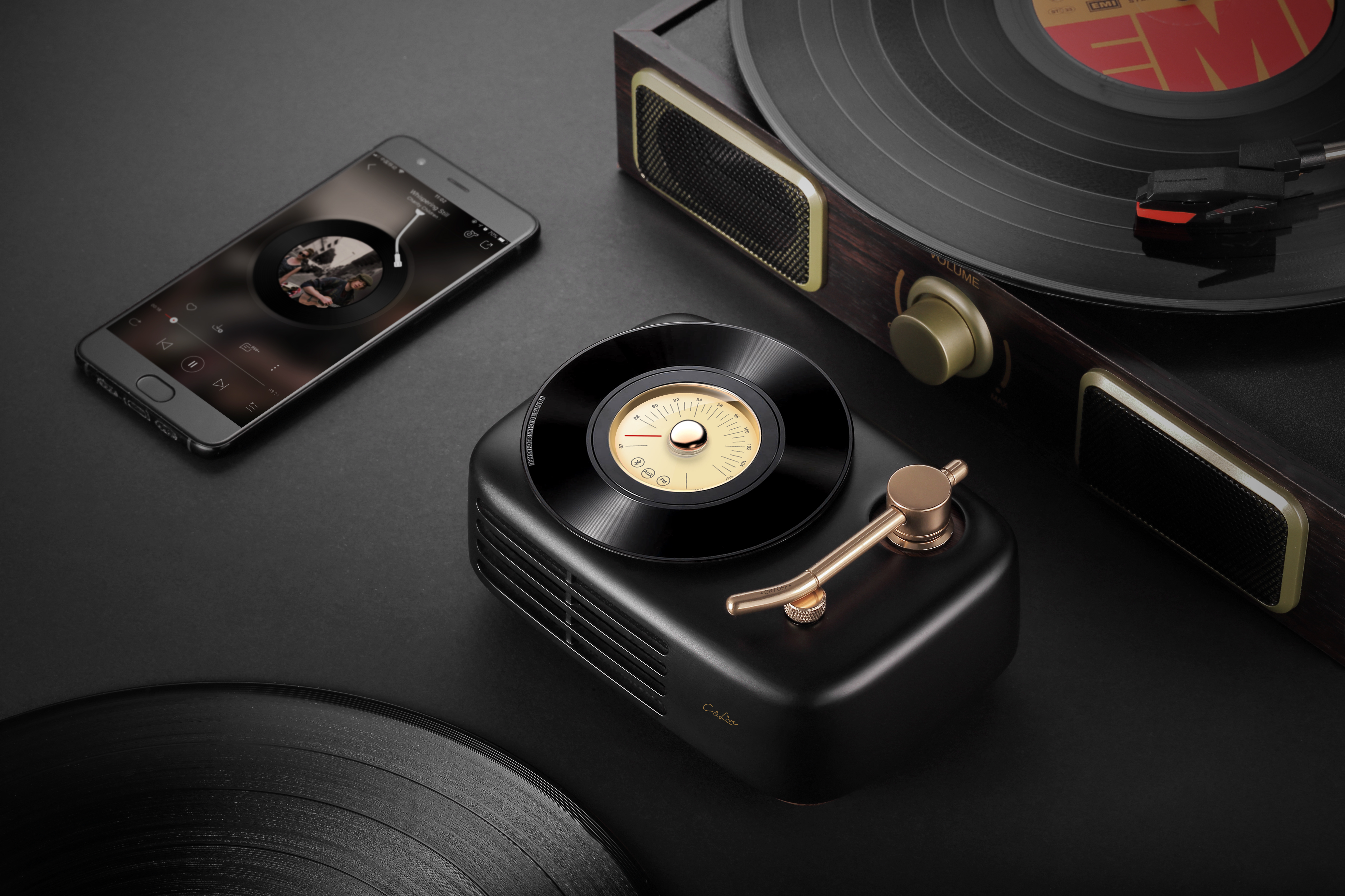 Black glue，jukebox，Bluetooth Speaker ，Mini speaker，Minor speaker，Retro Design ，