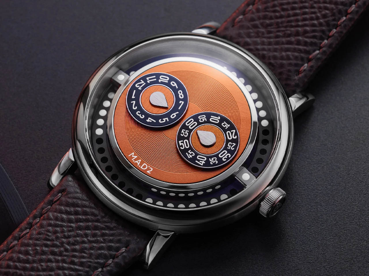 M.A.D. 2，Wristwatch，Wrist watch，Fashion products，