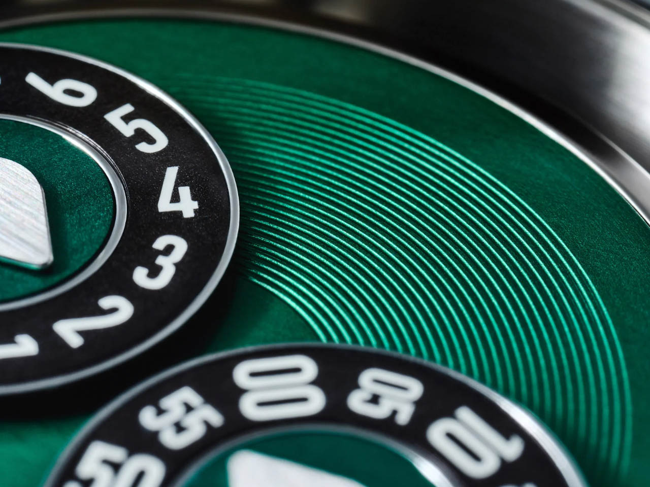 M.A.D. 2，Wristwatch，Wrist watch，Fashion products，