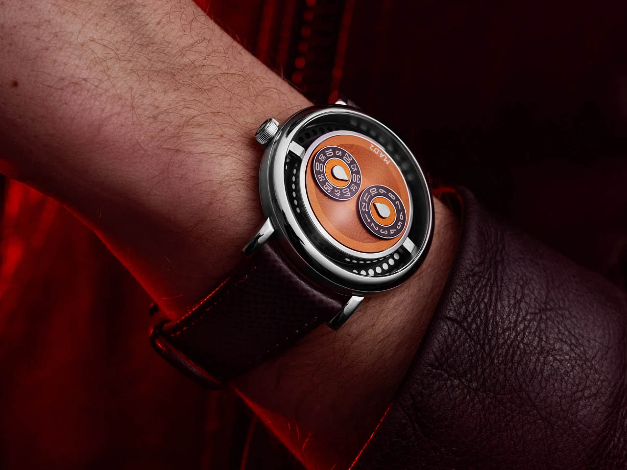 M.A.D. 2，Wristwatch，Wrist watch，Fashion products，