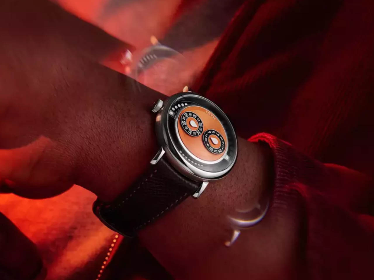 M.A.D. 2，Wristwatch，Wrist watch，Fashion products，