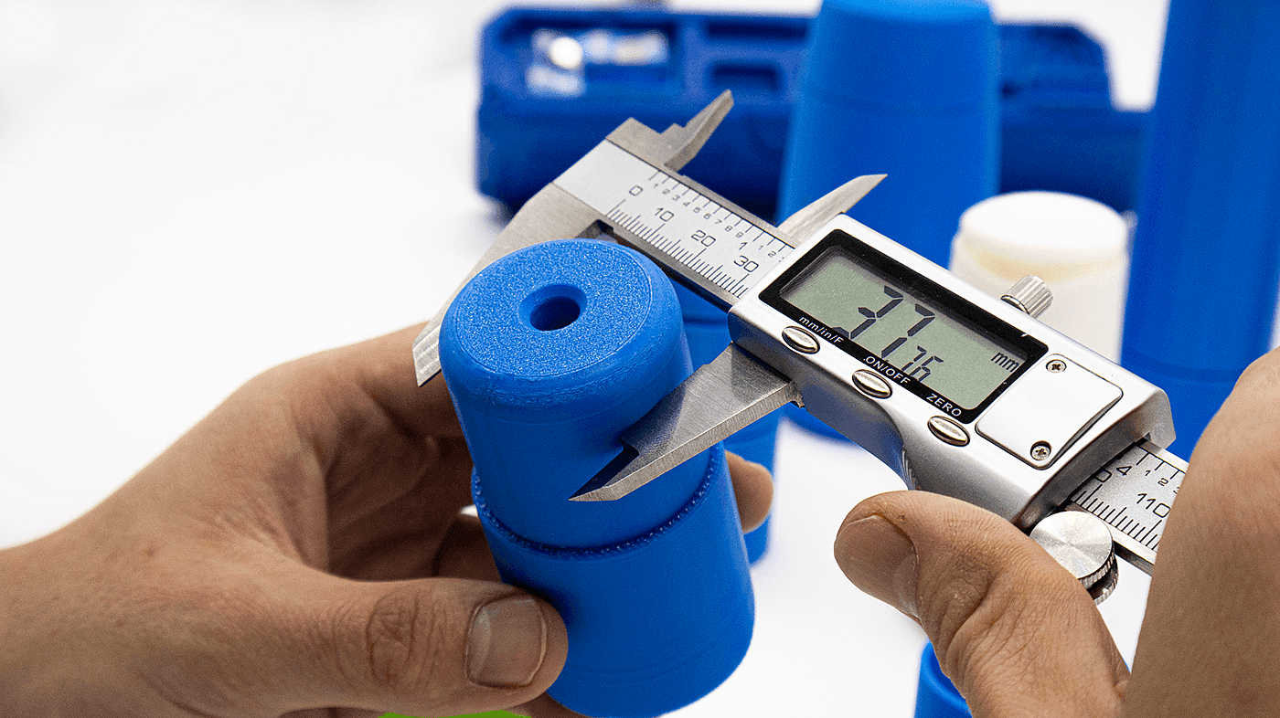NUBE，refillable hand pump spray container，packing design，originality，