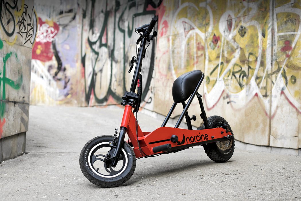 motorcycle，Small，gules，convenient，