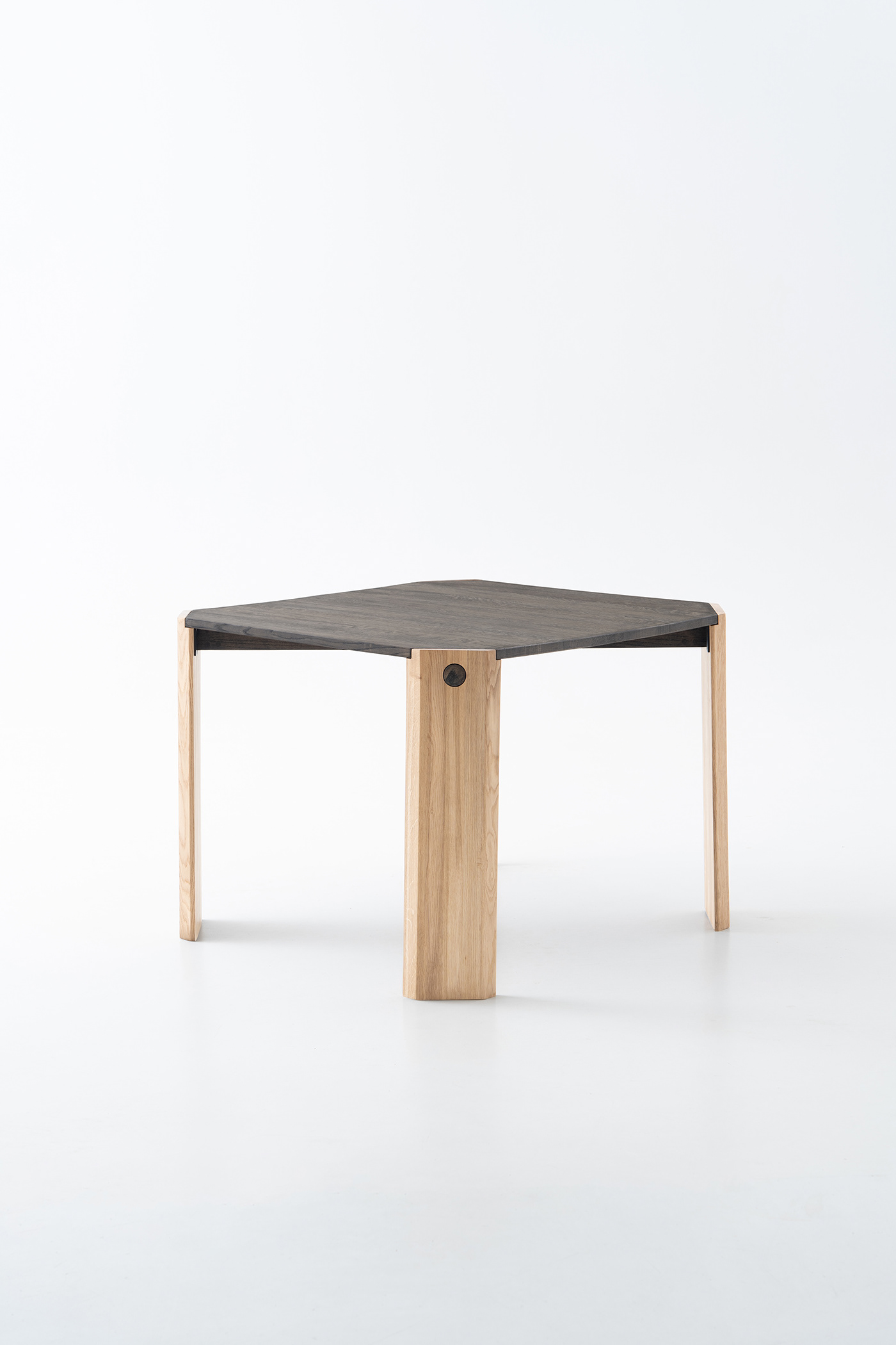 Environmental protection materials，Japandi，Navian Aesthetics，Minimalist design ，chair，