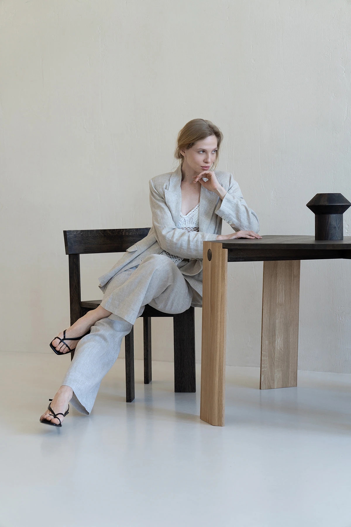 Environmental protection materials，Japandi，Navian Aesthetics，Minimalist design ，chair，