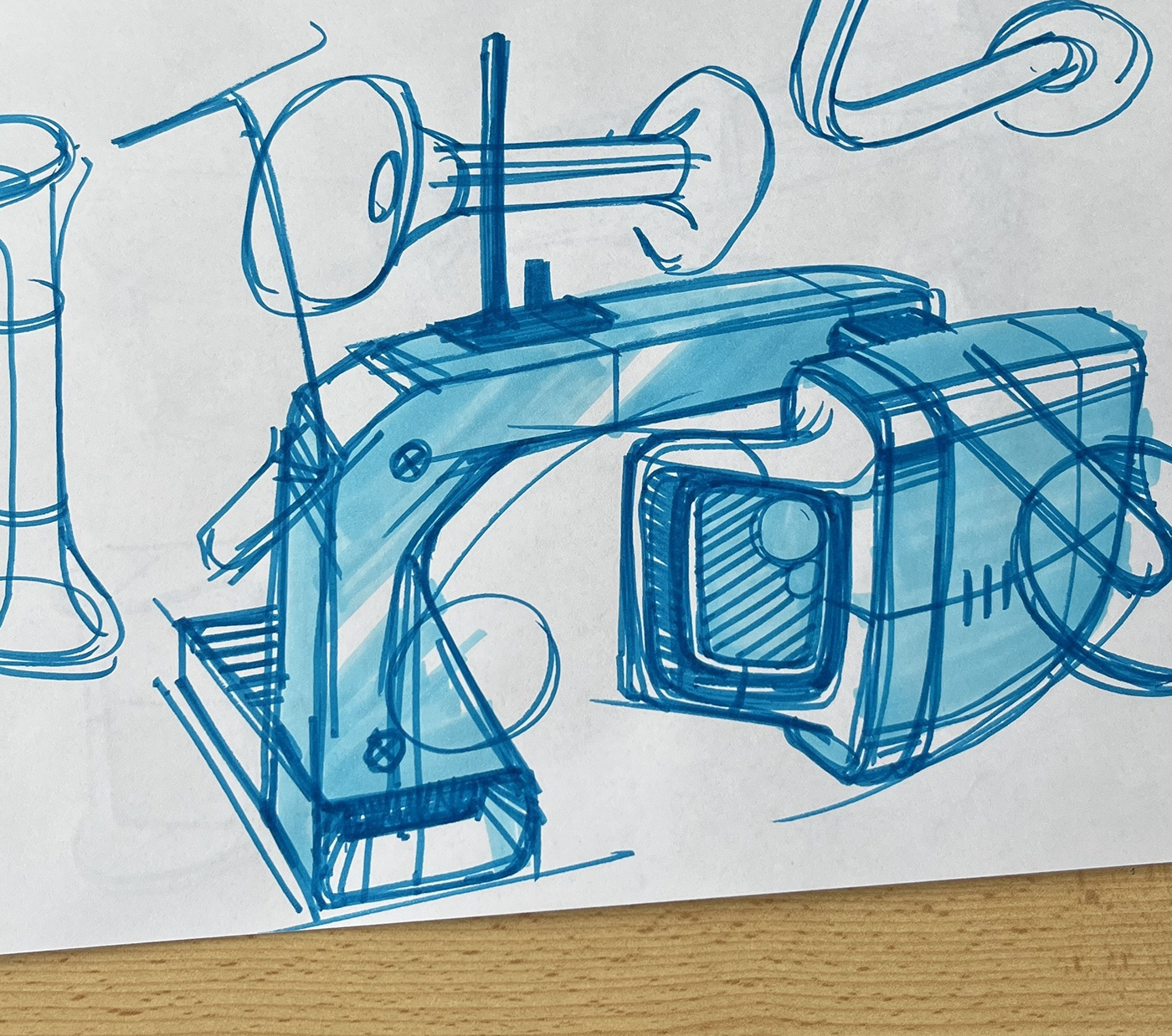 Sketches，TracingImage ，Illustrations，conceptual design，Helmet，