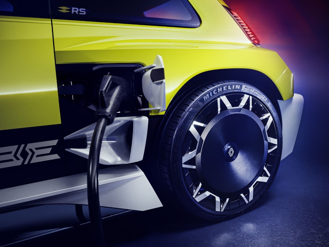 aerodynamics，renault，R5 Turbo 3E，Racing Style，electric vehicle，